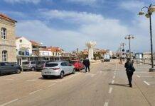 Vodice osigurale Božićnicu za samce i kućanstva s manje od 630 eura po članu