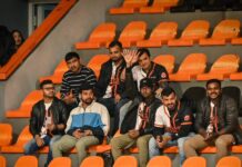 Kriket klub Šibenik podržao košarkašice u susretu protiv Medveščaka