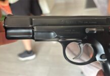 Policija kod 41-godišnjaka u Drnišu pronašla ilegalni pištolj i streljivo